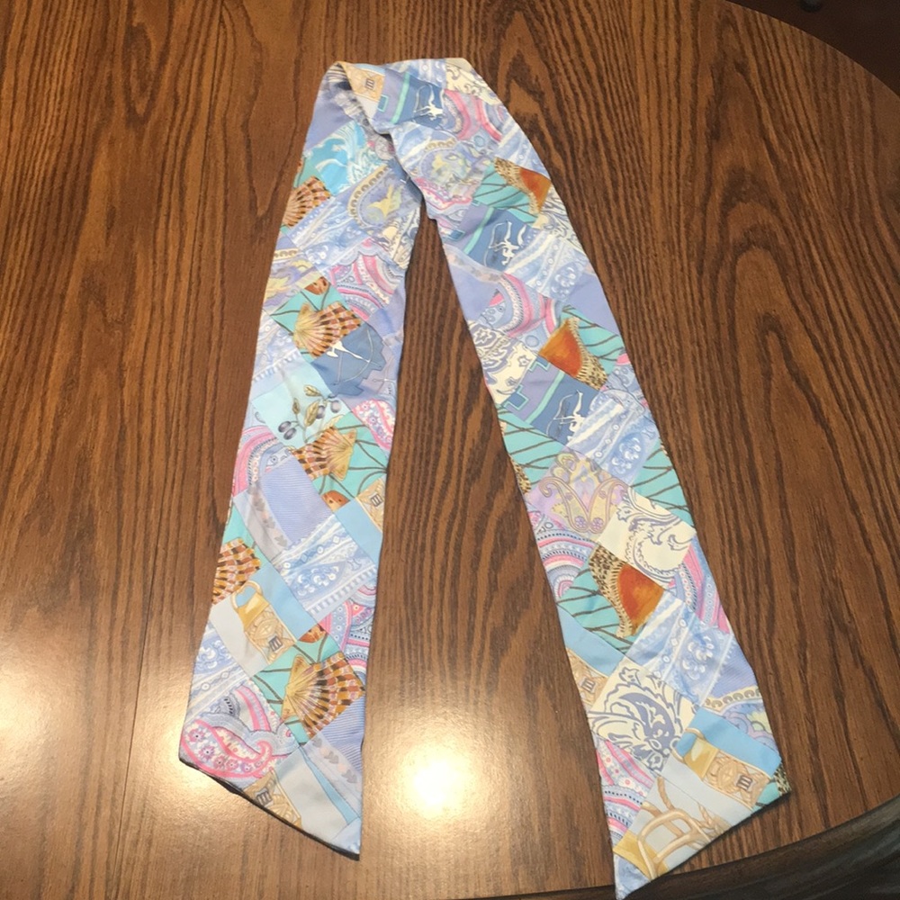 J. McLaughlin Pastel Seashell Patterned Scarf in Light Blue